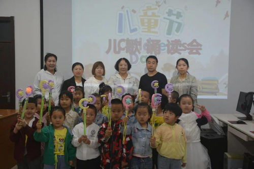 科右中旗图书馆服务宣传周系列活动 以图片服务点亮阅读之光